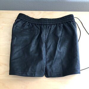 AUDREY 3+1 Faux Leather Shorts Women's size S Black 2" Inseam Pockets YP230 NEW